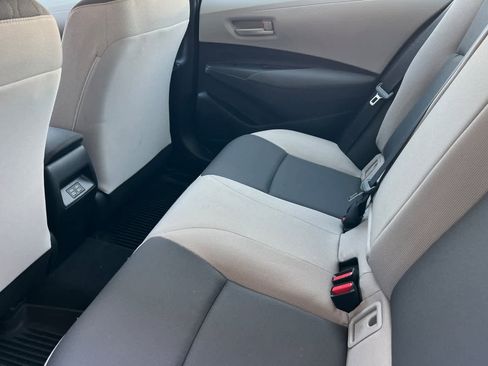 Used 2026 Toyota Corolla LE image 5