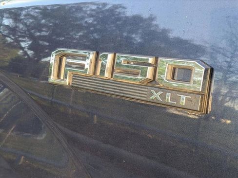 Used 2016 Ford F150 XLT image 13