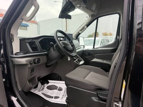 Used 2025 Ford Transit 350 XLT RWD image 14