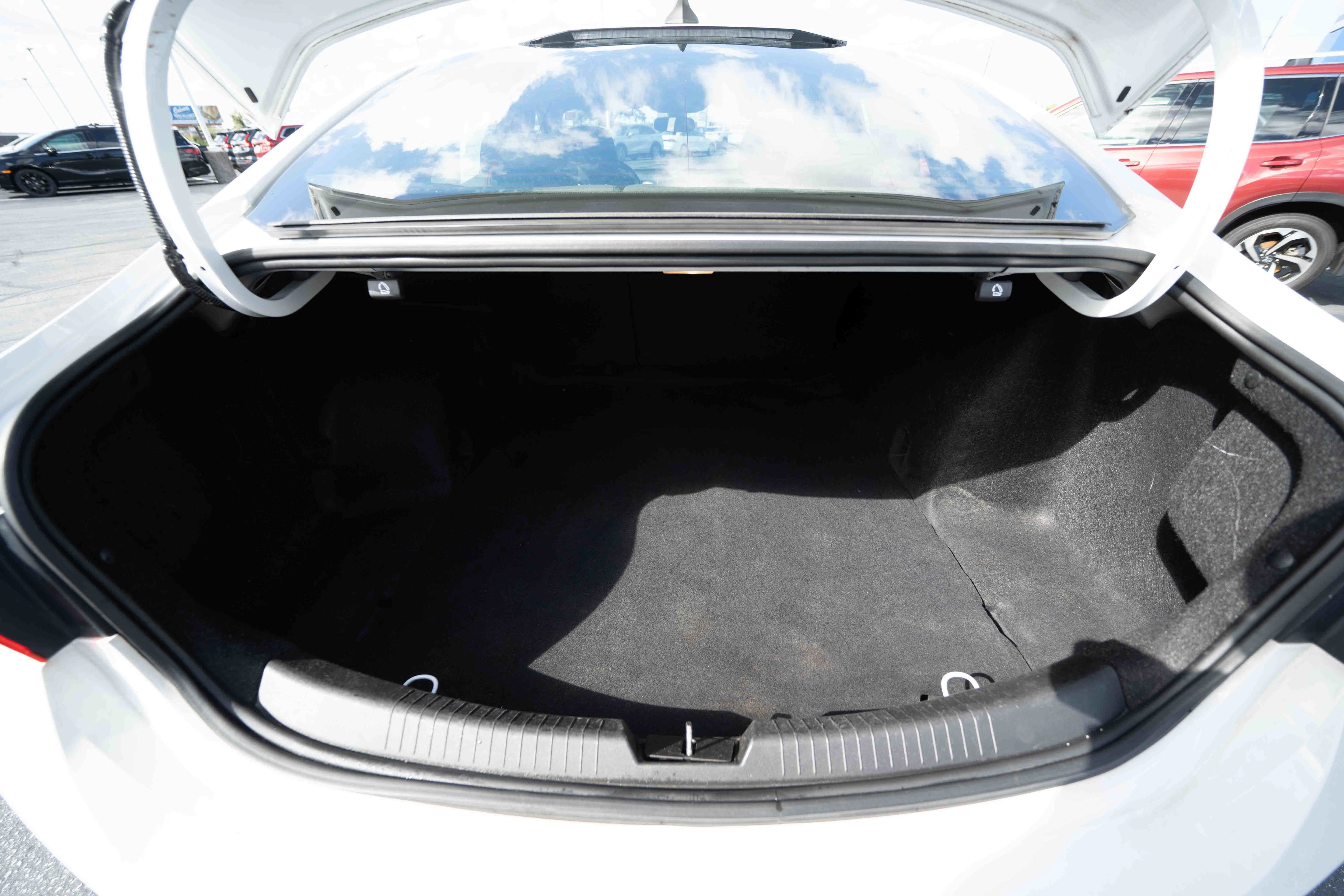 Used 2017 Chevrolet Malibu LS FWD image 27