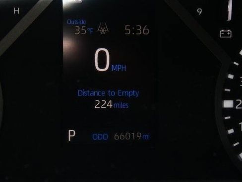 Used 2023 Toyota Tundra Limited image 21