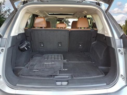 Used 2026 Nissan Rogue Platinum w/ Platinum Premium Package AWD/4WD image 29