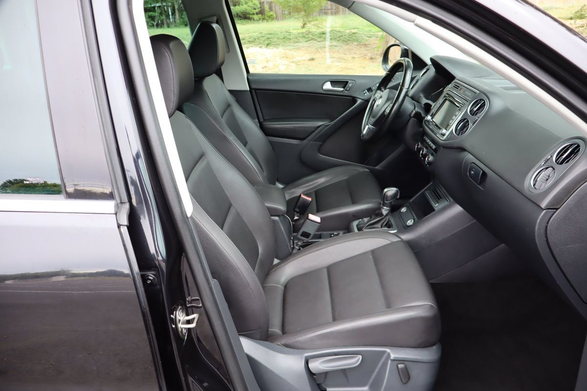 Used 2015 Volkswagen Tiguan SE AWD/4WD image 22
