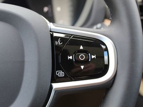 New 2026 Volvo XC60 B5 Plus w/ Climate Package AWD/4WD image 14