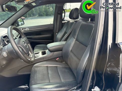 Used 2019 Jeep Grand Cherokee Altitude RWD image 42