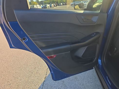 Used 2022 Ford Escape SE w/ Convenience Package image 25