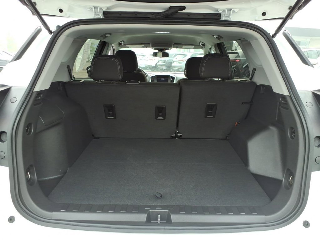 Certified 2024 GMC Terrain SLE FWD image 11
