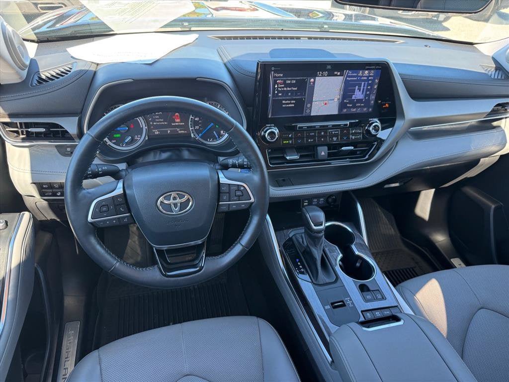 Used 2022 Toyota Highlander Limited AWD/4WD image 11