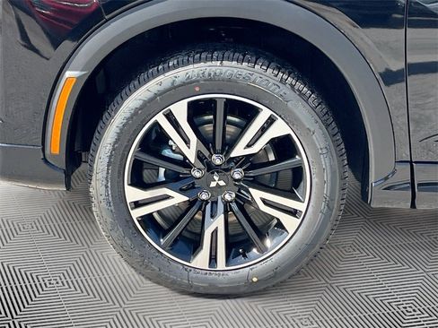 New 2026 Mitsubishi Eclipse Cross SEL image 29