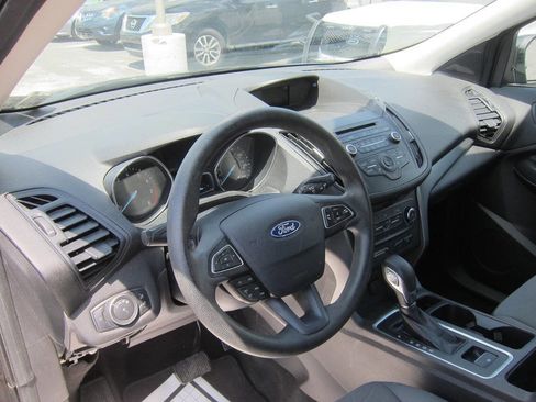 Used 2018 Ford Escape S FWD image 6