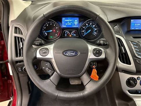 Used 2014 Ford Focus SE w/ Equipment Group 201A image 8