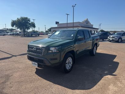 Used 2022 Nissan Frontier SV w/ Technology Package
