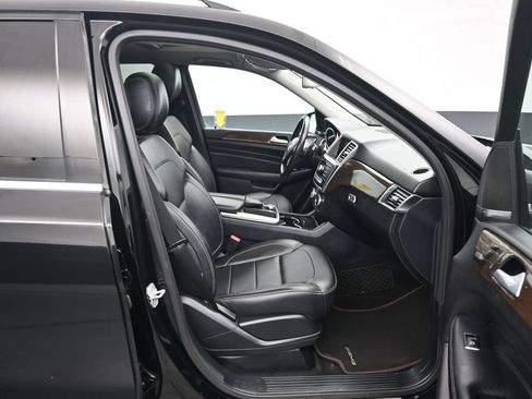 Used 2015 Mercedes-Benz ML 250 BlueTEC 4MATIC image 40