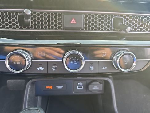 Used 2024 Honda Civic LX image 21