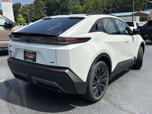New 2026 Toyota C-HR AWD/4WD image 3