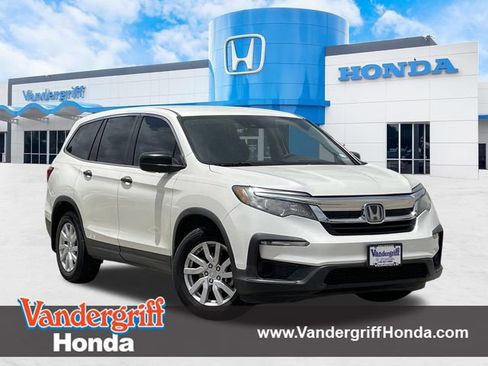 Used 2019 Honda Pilot LX image 1