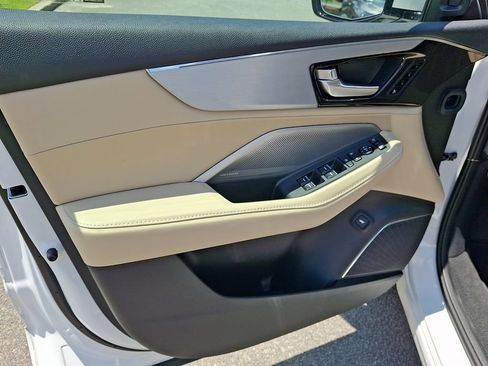 Certified 2025 Acura MDX SH-AWD w/ Technology Package image 13