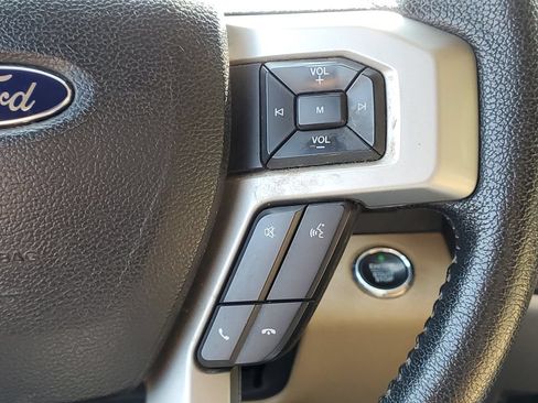 Used 2015 Ford F150 Lariat w/ Trailer Tow Package AWD/4WD image 22