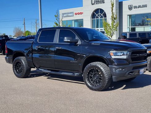 Used 2020 RAM 1500 Big Horn w/ Built-to-serve Edition image 3