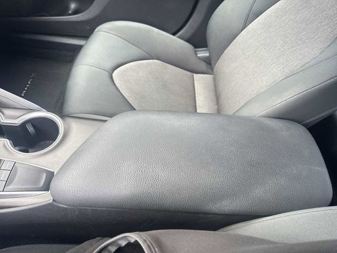 Used 2023 Toyota Camry LE image 20