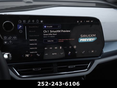 Used 2025 Chevrolet Equinox EV LT image 15