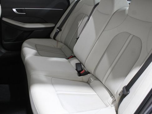 Certified 2022 Hyundai Sonata SE image 17