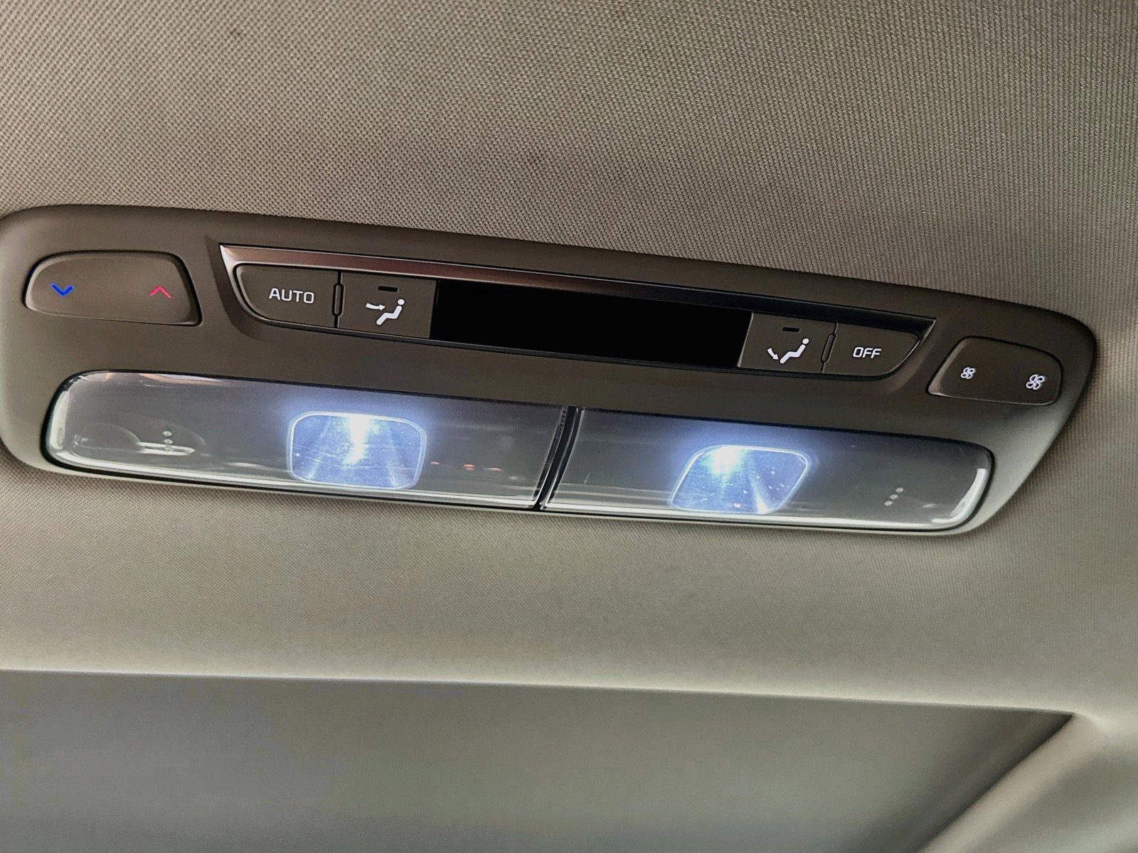 Used 2022 Kia Telluride S AWD/4WD image 27
