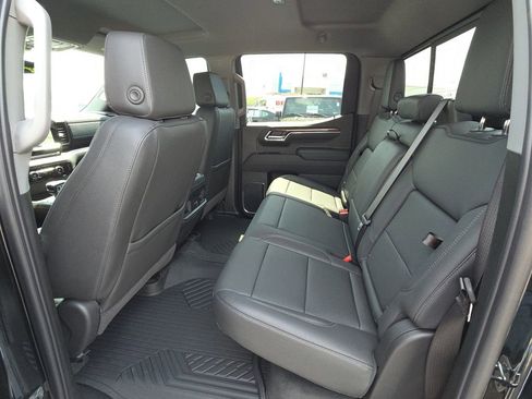 New 2026 Chevrolet Silverado 1500 LT image 29