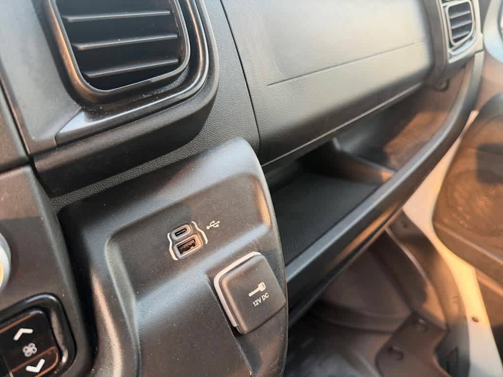 Used 2026 RAM ProMaster 2500 w/ Convenience Group FWD image 23