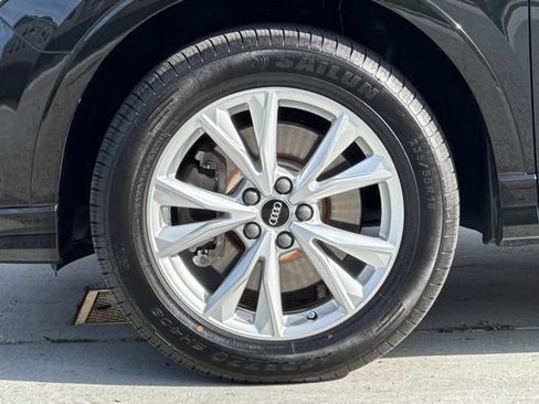 Used 2022 Audi Q3 2.0T Premium Plus w/ Premium Plus Package AWD/4WD image 34