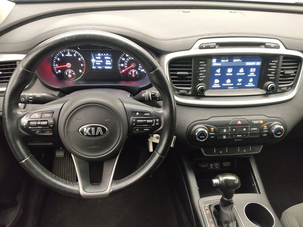 Used 2018 Kia Sorento AWD image 22