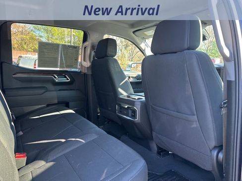 Certified 2025 GMC Sierra 1500 Elevation w/ Preferred Package image 9