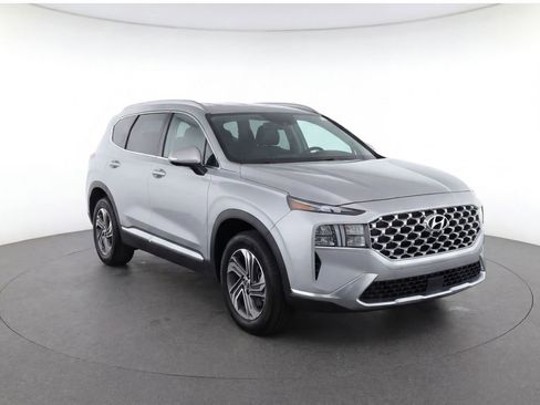 Used 2022 Hyundai Santa Fe SEL w/ Convenience + Premium Package FWD image 2