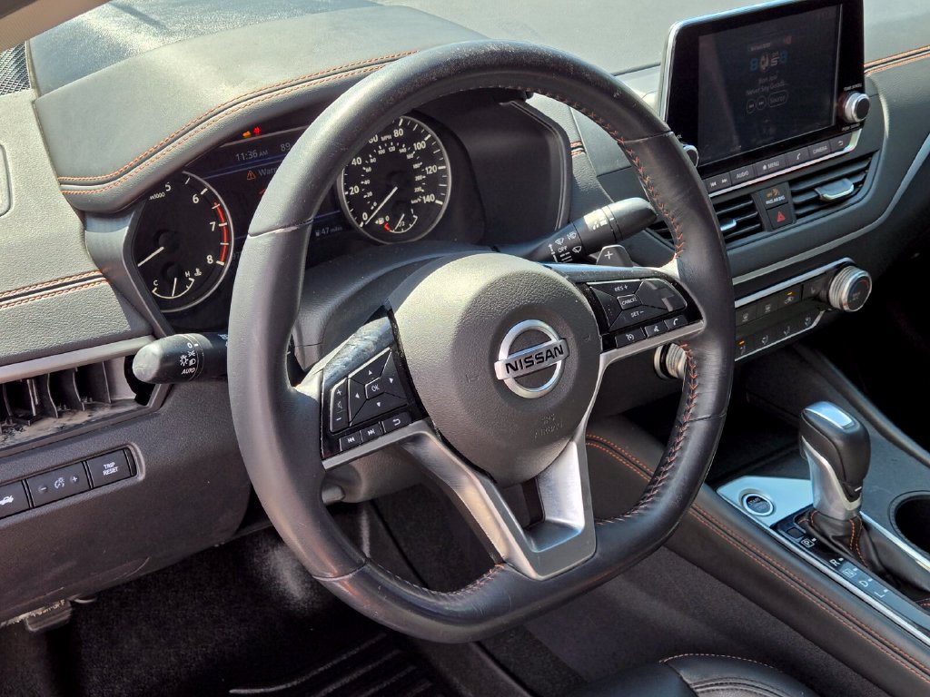 Used 2019 Nissan Altima 2.5 SR w/ SR Premium Package FWD image 29