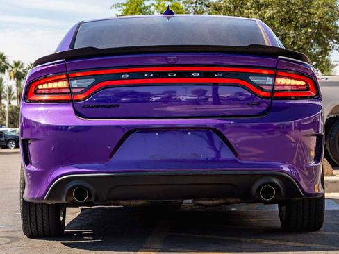 Used 2019 Dodge Charger GT w/ Blacktop Package RWD image 5
