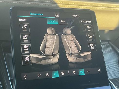 New 2026 Cadillac Escalade Luxury image 38