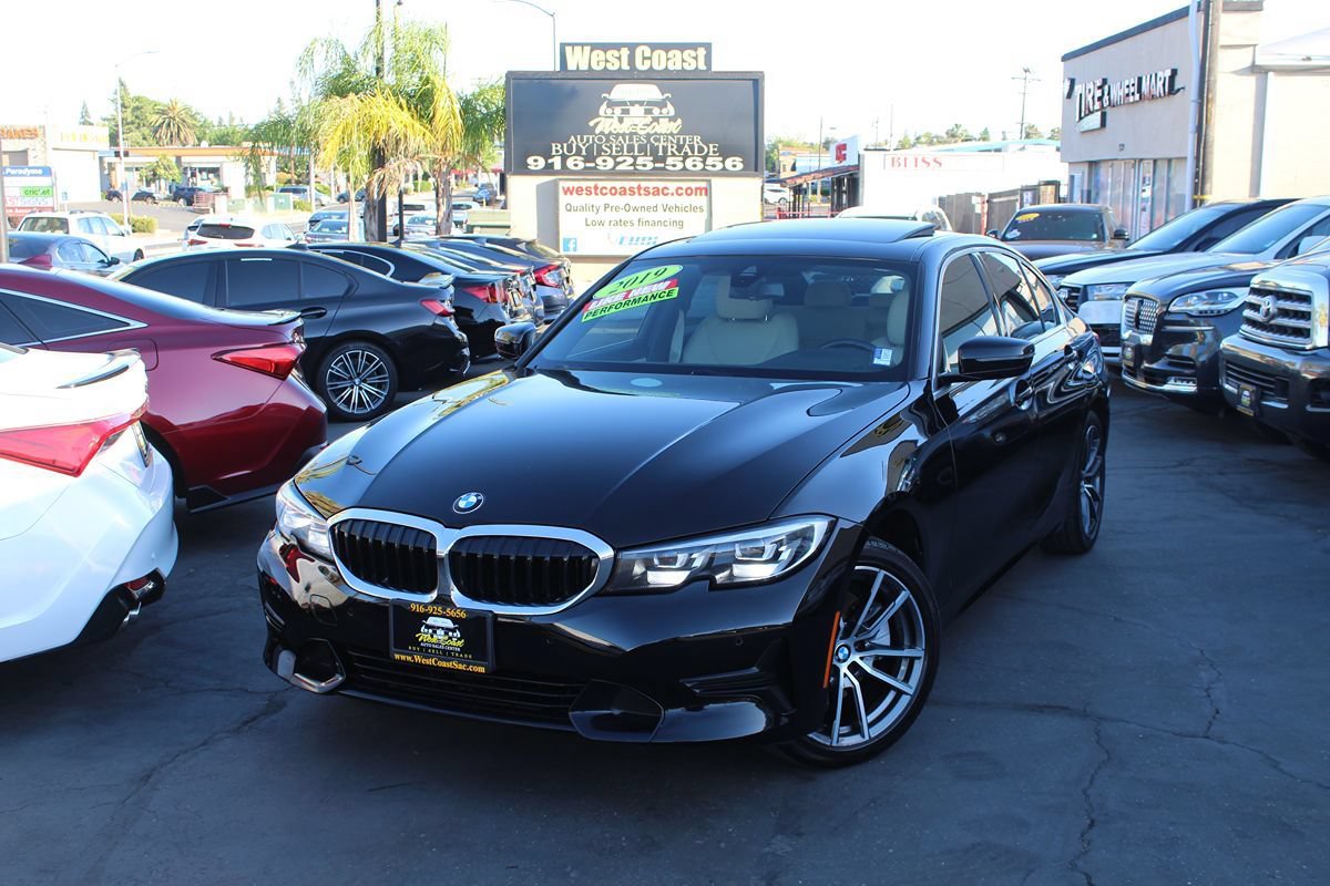 Used 2019 BMW 330i Sedan w/ Driving Assistance Package RWD image 30