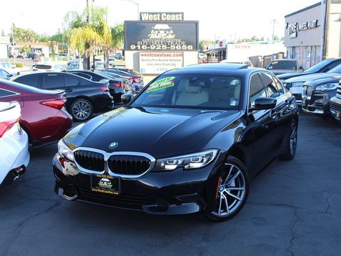Used 2019 BMW 330i Sedan w/ Driving Assistance Package RWD image 30