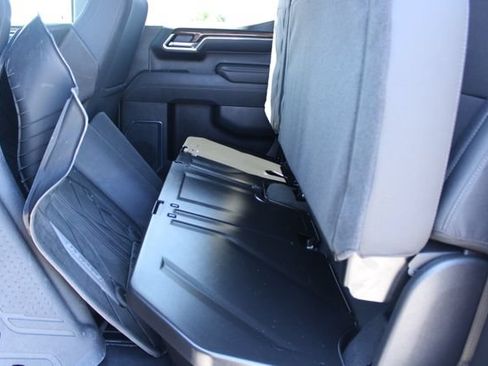 Used 2025 Chevrolet Silverado 1500 LT RWD image 43