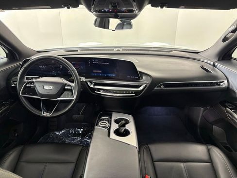 Used 2024 Cadillac Lyriq Tech w/ Driver Assist Package AWD/4WD image 43