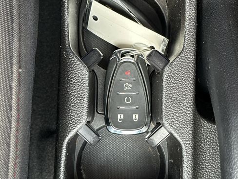 Used 2020 Chevrolet Sonic LT w/ Convenience Package image 33