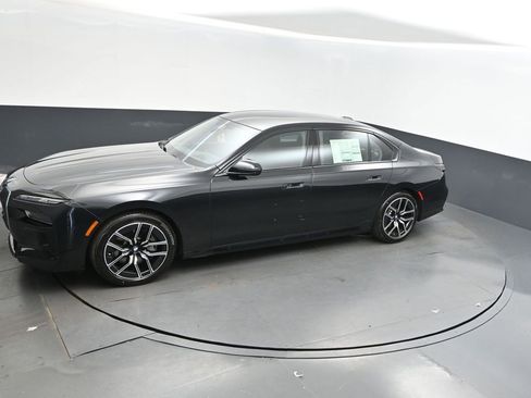 New 2026 BMW 740i xDrive 740i xDrive w/ Executive Package image 14