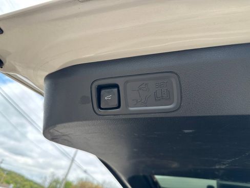 Used 2021 Lincoln Navigator L Reserve AWD/4WD image 59