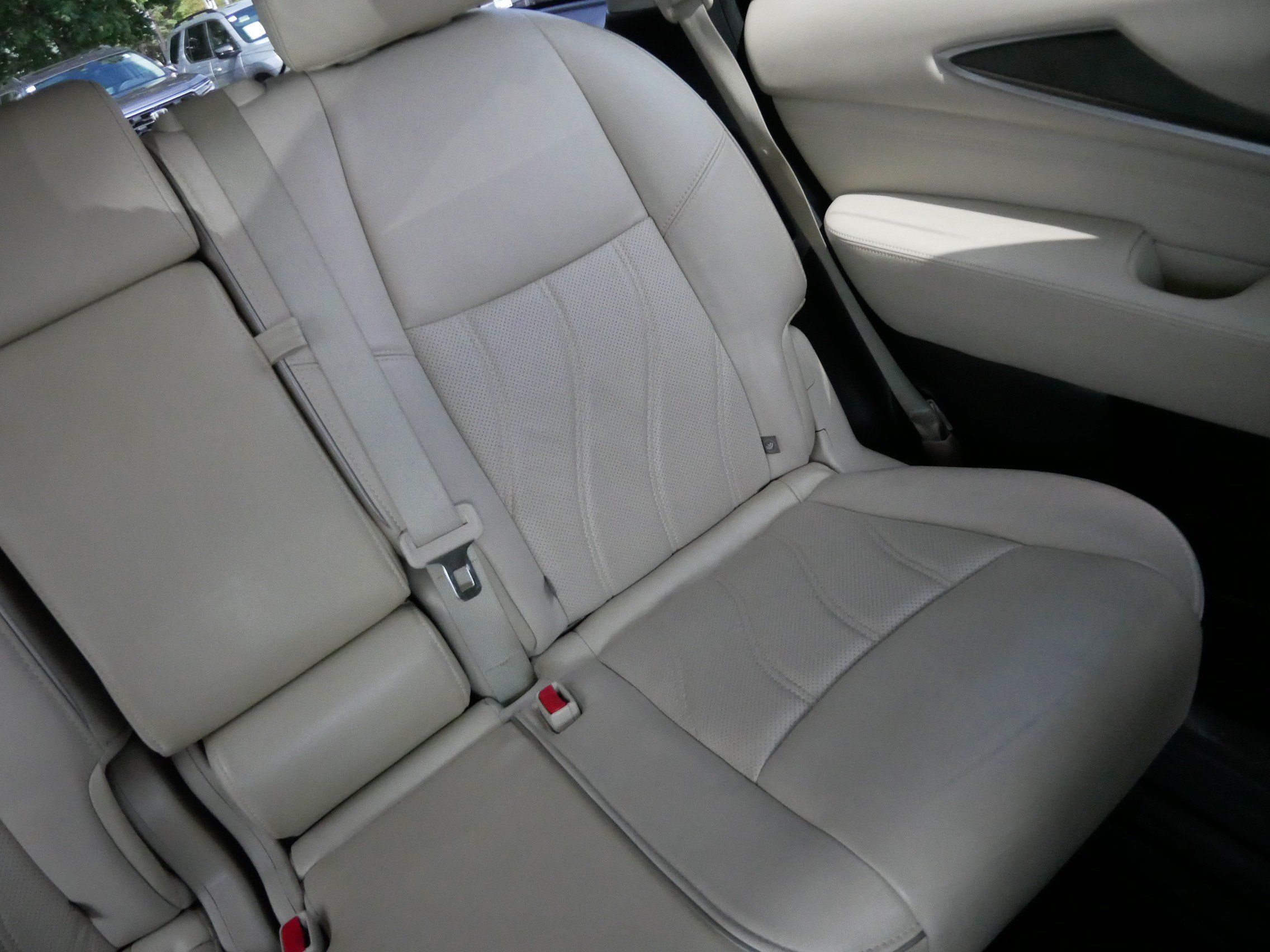 Used 2017 INFINITI QX60 Luxe AWD/4WD image 14