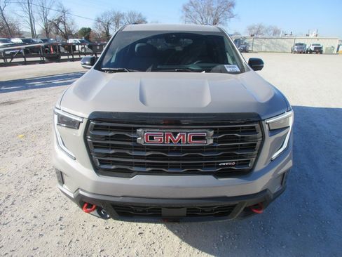 New 2026 GMC Acadia AT4 image 11