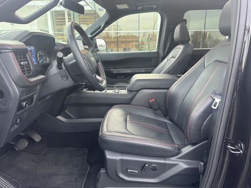 Used 2023 Ford Expedition Limited image 10