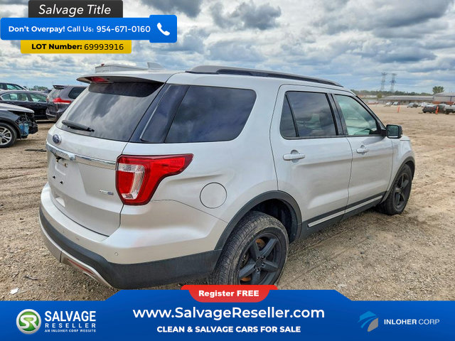 Used 2016 Ford Explorer XLT w/ Equipment Group 202A AWD/4WD image 4