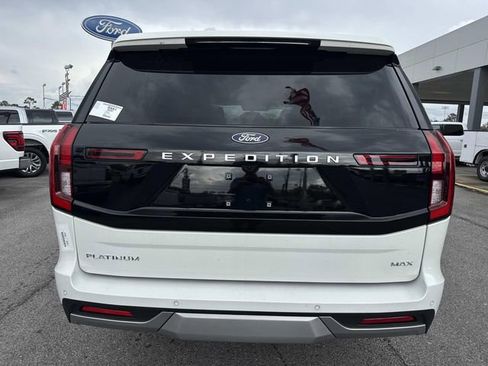 New 2026 Ford Expedition Max Platinum image 6