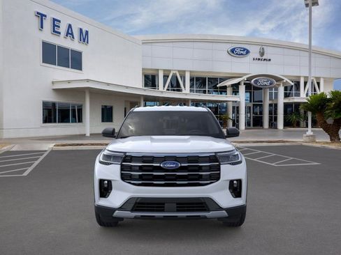 New 2026 Ford Explorer Active w/ Active Comfort Package image 6