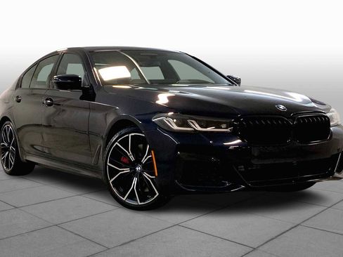 Certified 2023 BMW 540i xDrive w/ Dynamic Handling Package image 2